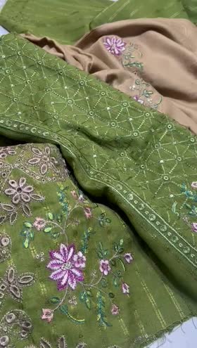 Rs 4000 Dhanak emb 3pc Acrylic shawl [DE13