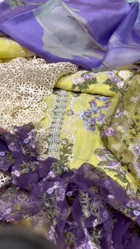 Rs 9500 mushq lawn Emb 3pc silk duppata