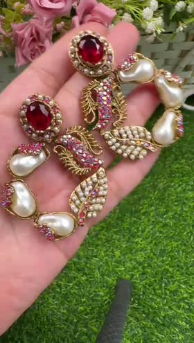 Rs 2750 Earrings