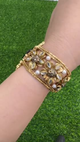Rs 3200 high quality bracelet